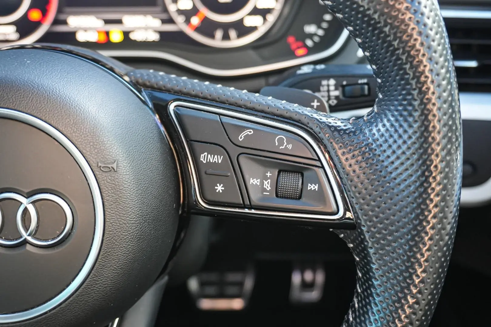 2019 Audi A4 Gallery Image 21