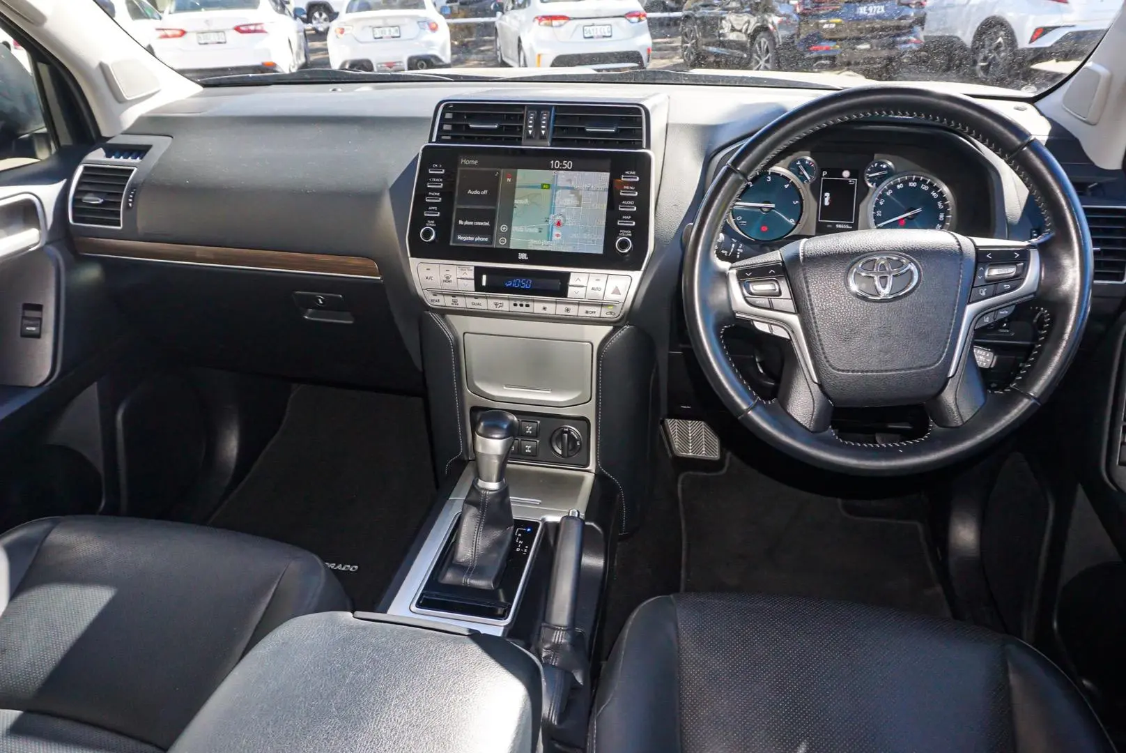 2022 Toyota Landcruiser Prado Gallery Image 9