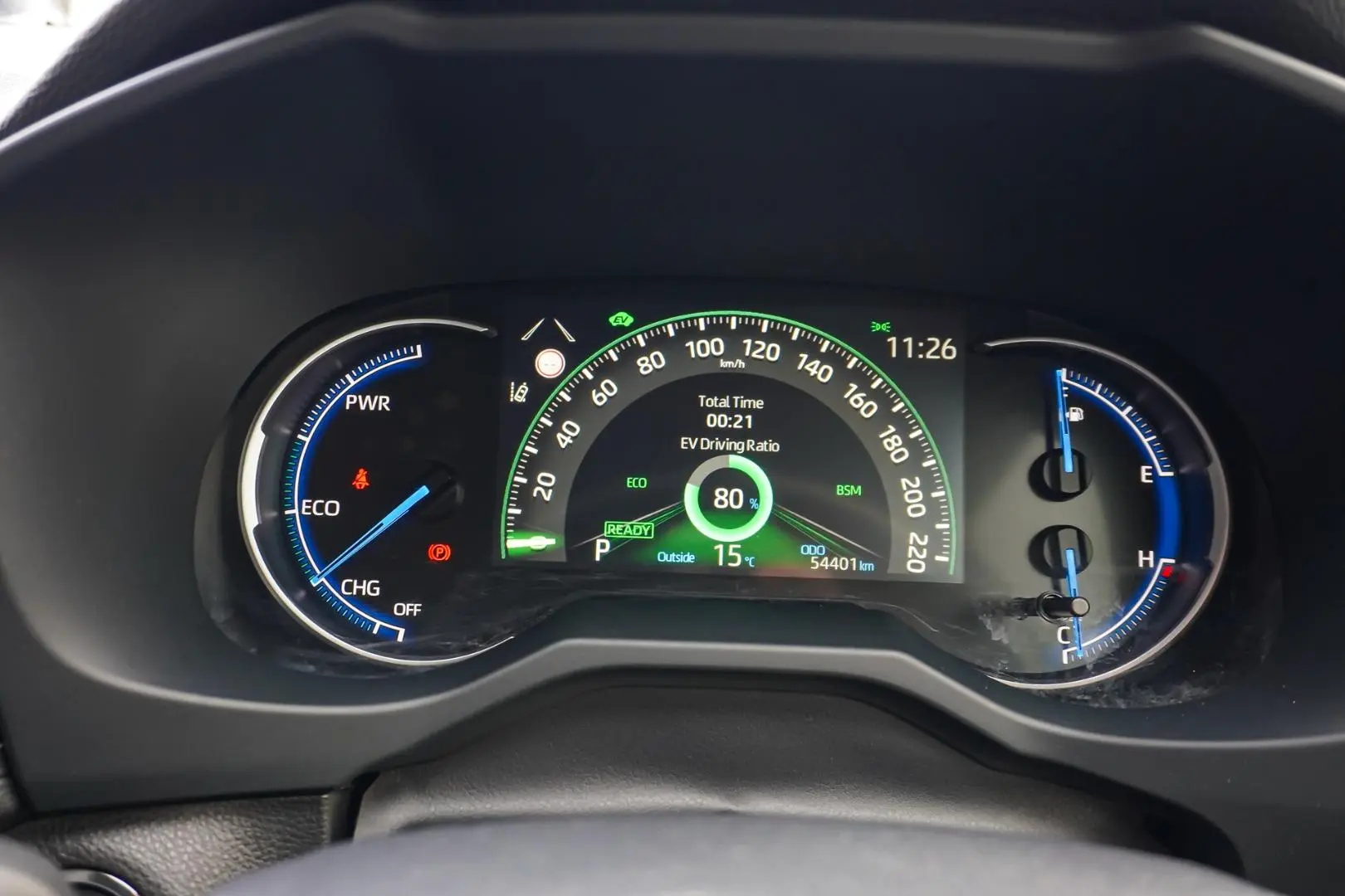 2024 Toyota RAV4 Gallery Image 17