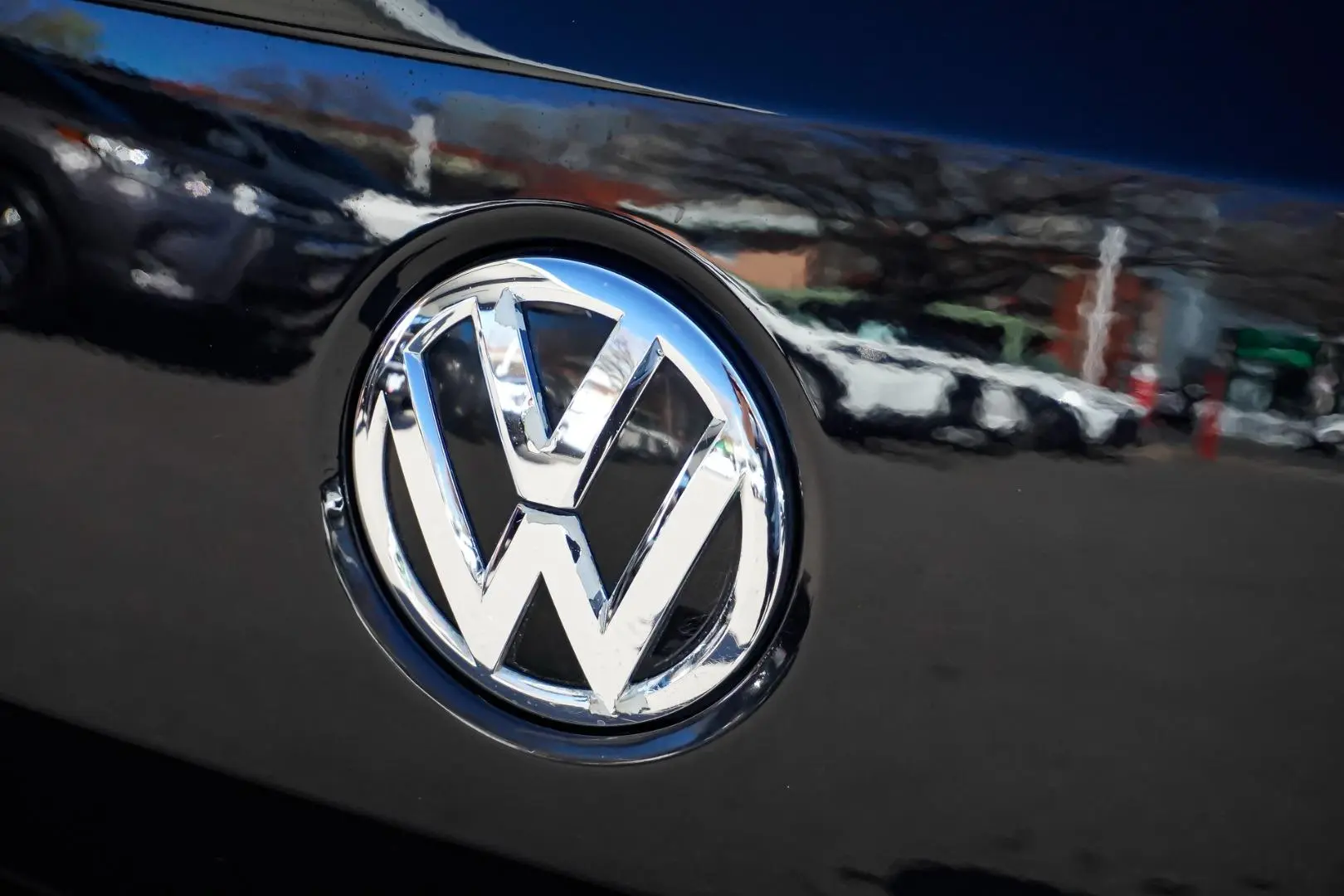 2015 Volkswagen Polo Gallery Image 15