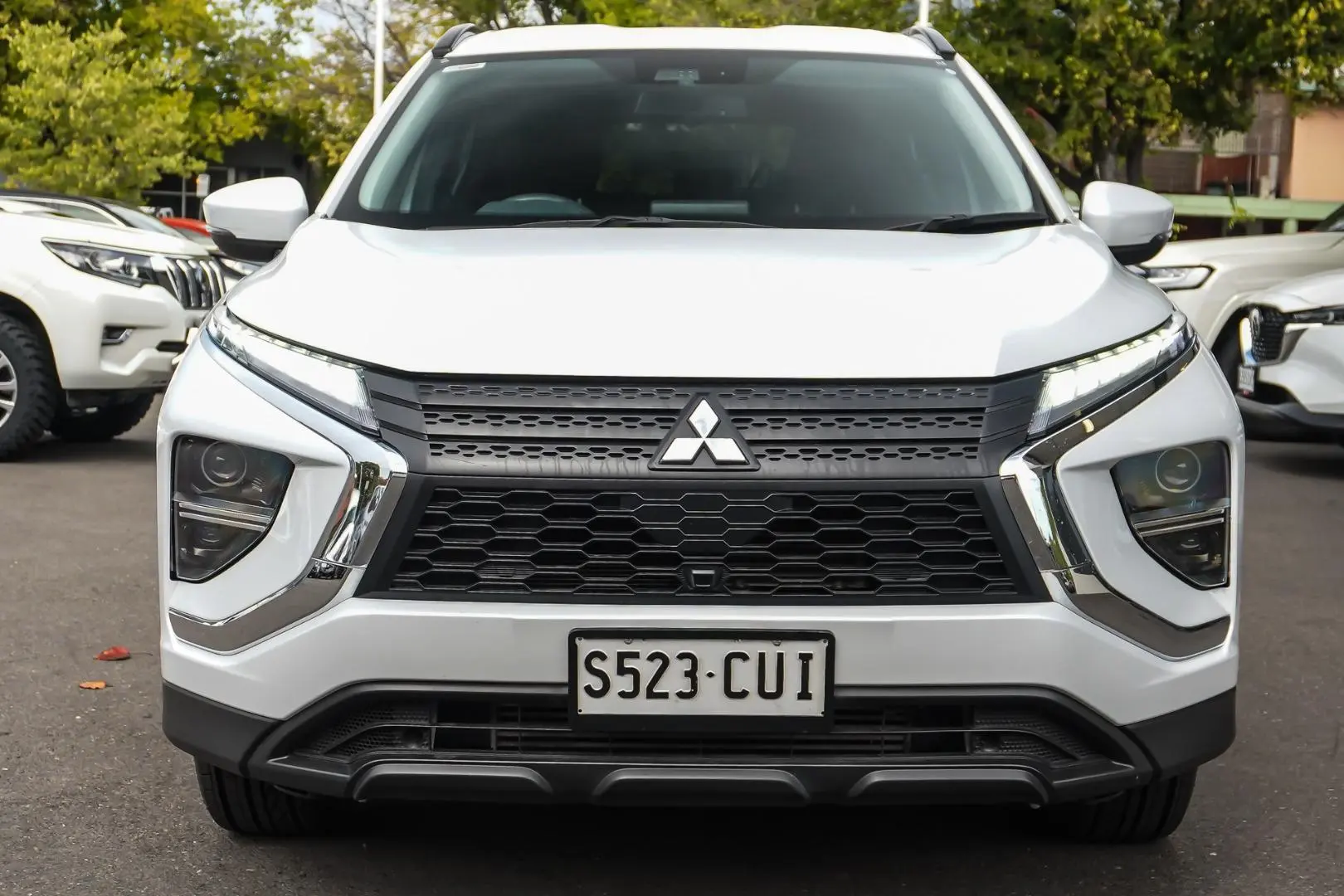 2023 Mitsubishi Eclipse Cross Gallery Image 5