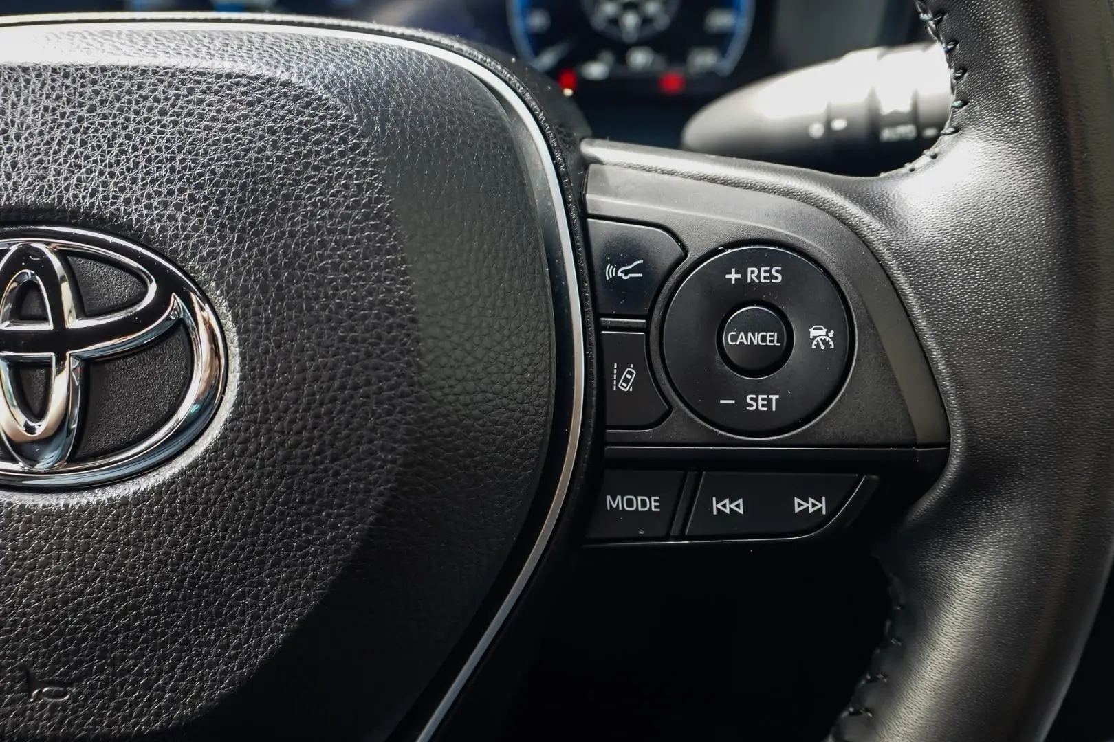 2022 Toyota RAV4 Gallery Image 21