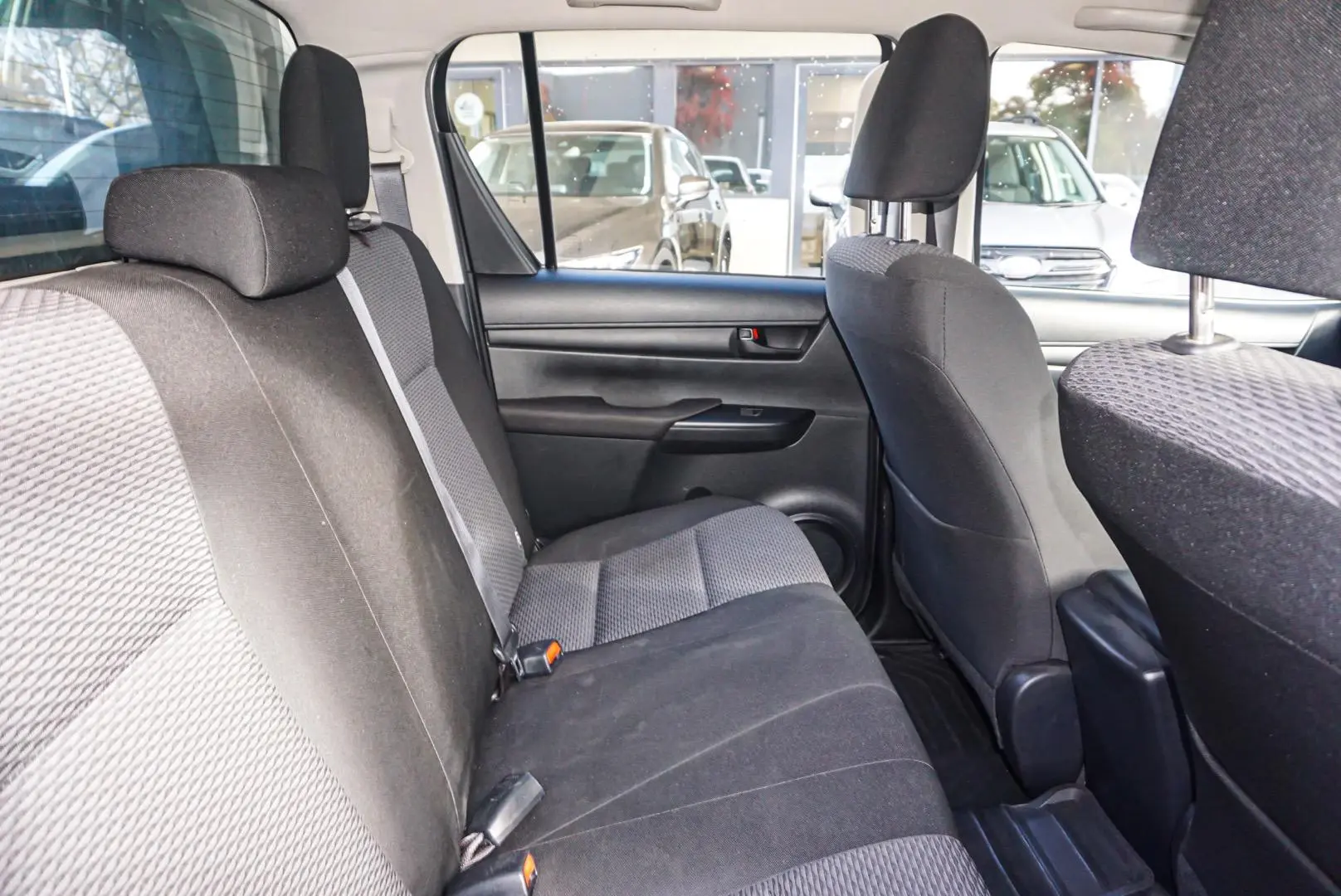 2020 Toyota Hilux Gallery Image 8