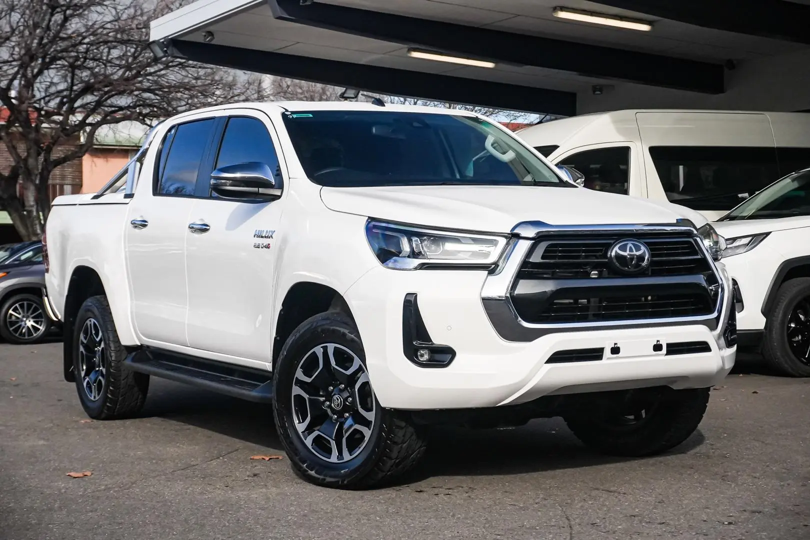 2020 Toyota Hilux Gallery Image 1