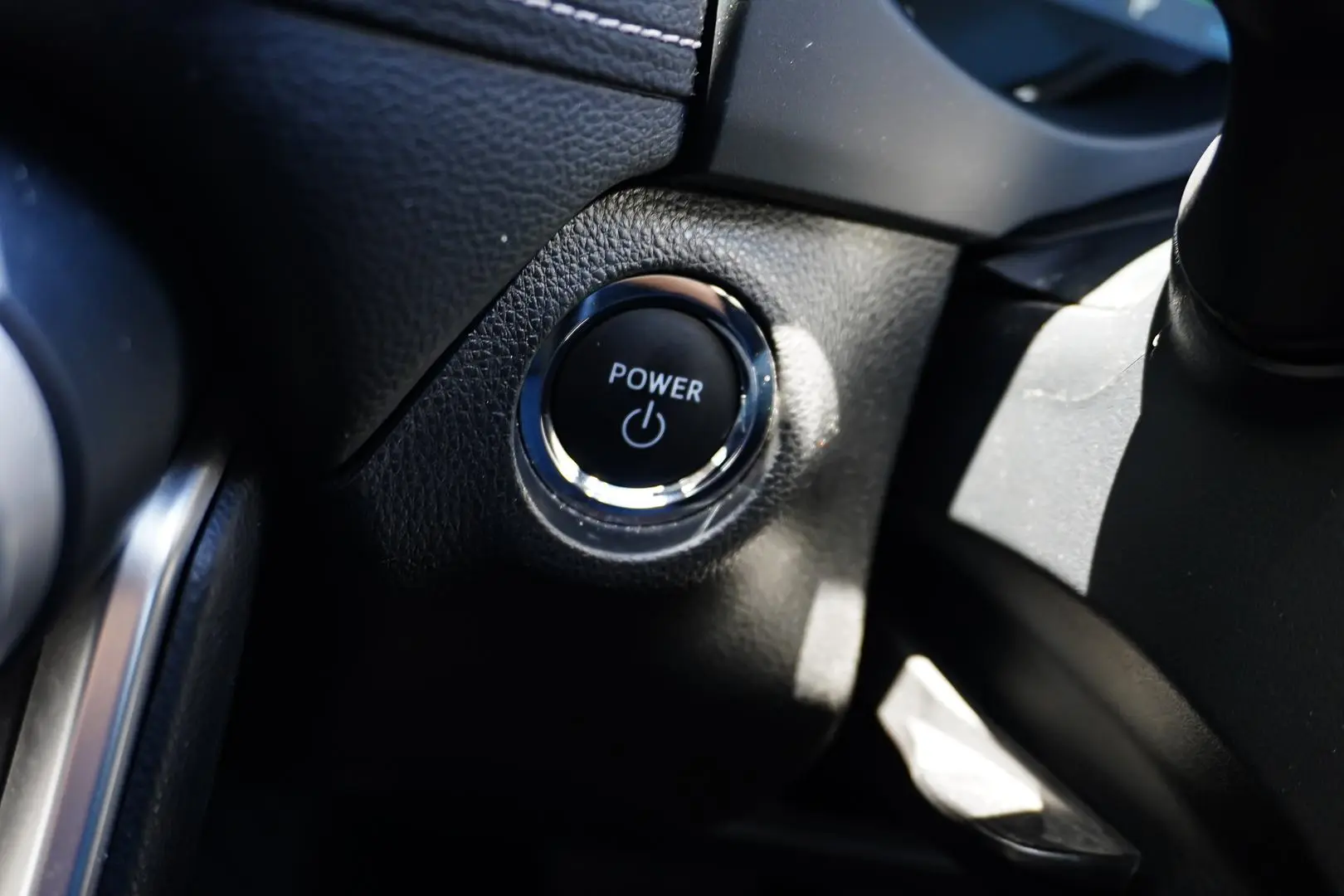 2024 Toyota RAV4 Gallery Image 24