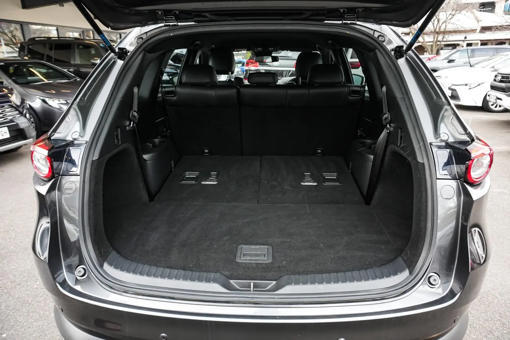 2021 Mazda CX-8 Gallery Image 11