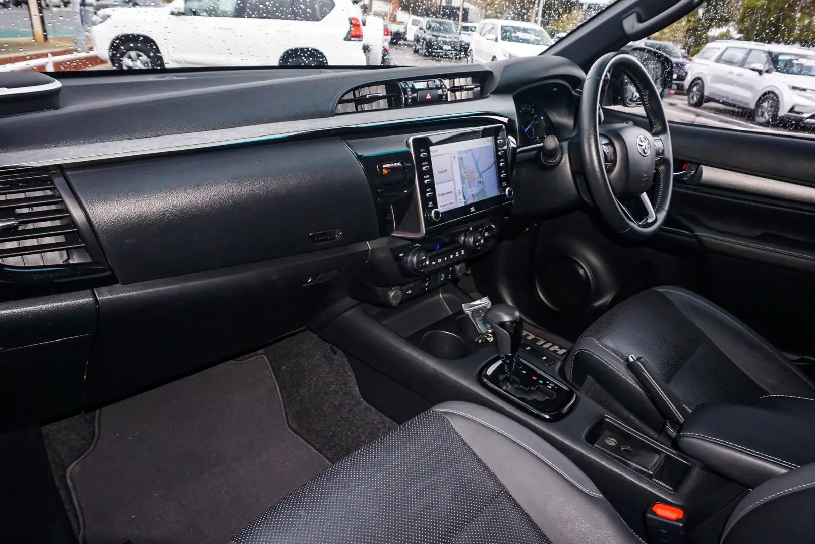 2023 Toyota Hilux Gallery Image 9