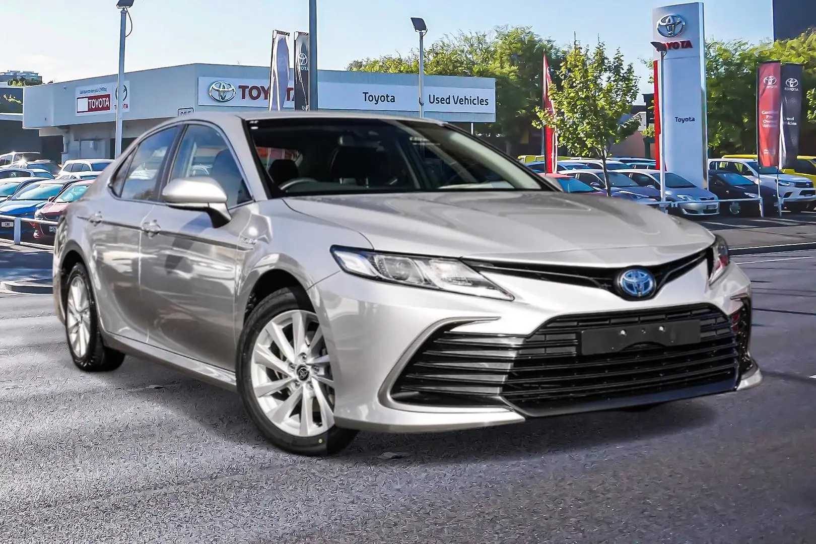 2023 Toyota Camry Gallery Image 1
