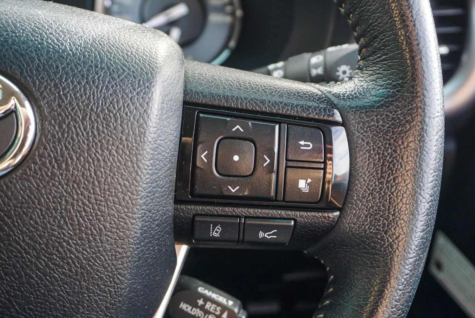 2022 Toyota Hilux Gallery Image 21