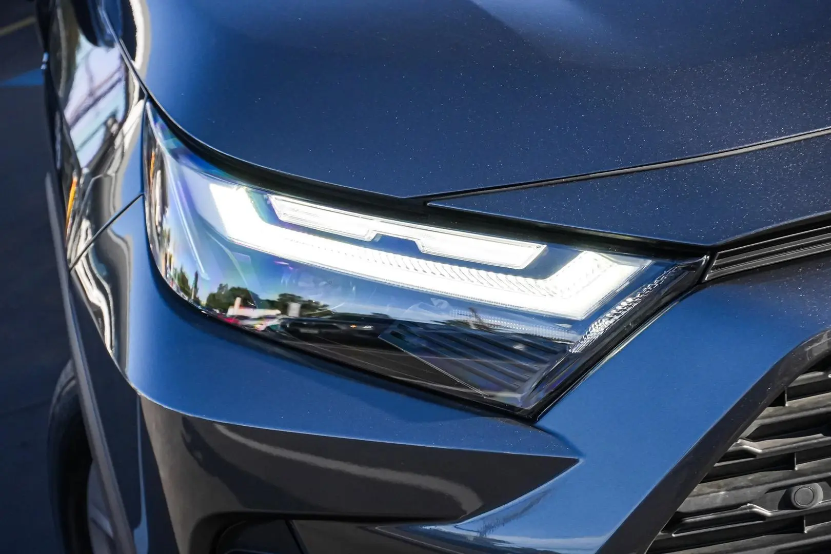 2024 Toyota RAV4 Gallery Image 12