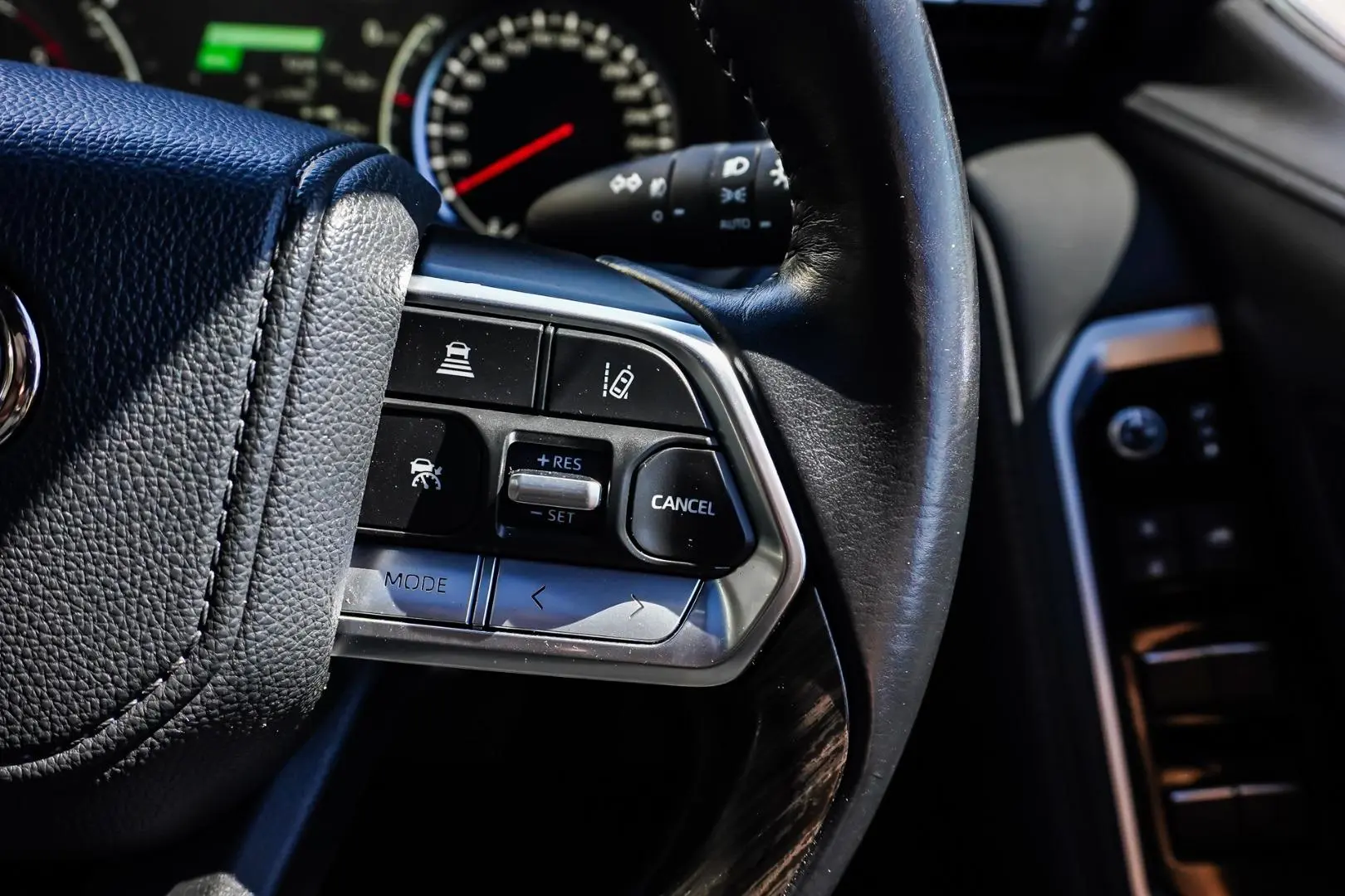 2022 Toyota Landcruiser Gallery Image 19