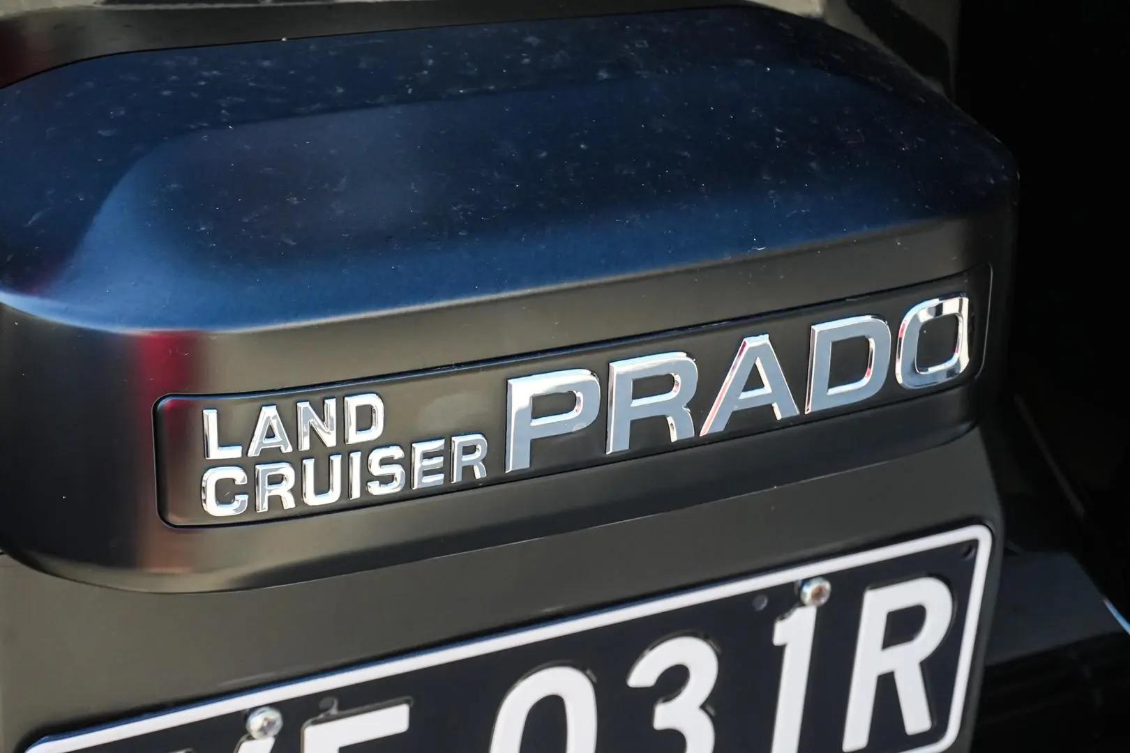 2023 Toyota Landcruiser Prado Gallery Image 14