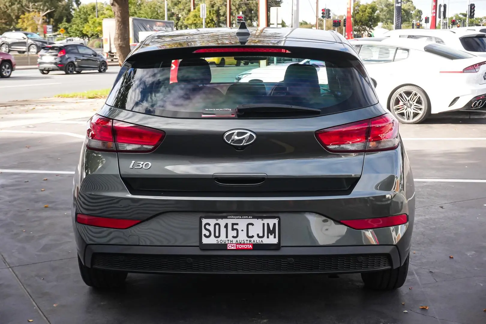 2021 Hyundai i30 Gallery Image 6