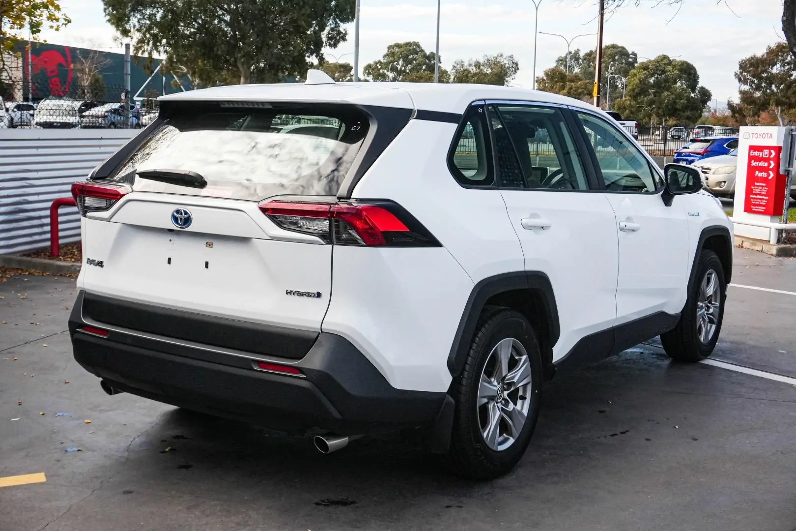 2024 Toyota RAV4 Gallery Image 3