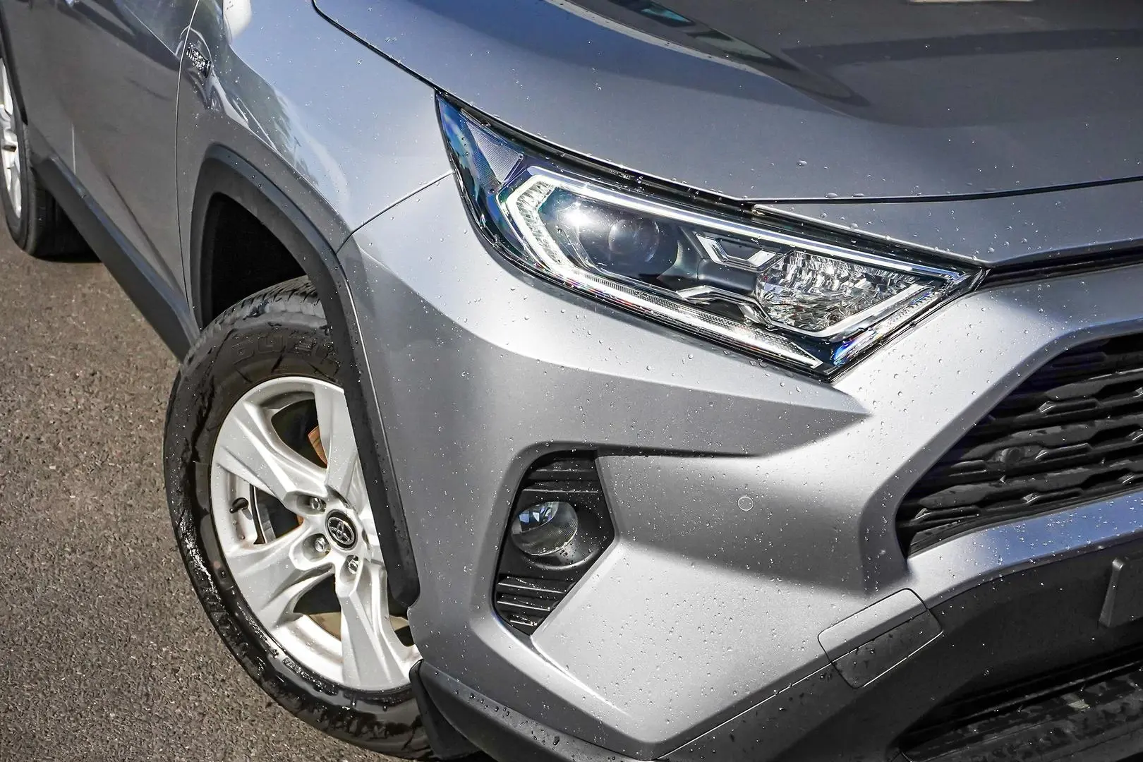 2021 Toyota RAV4 Gallery Image 11