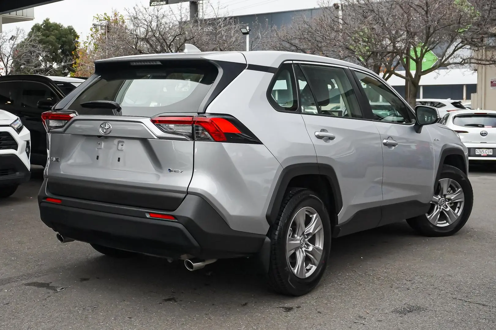 2025 Toyota RAV4 Gallery Image 3
