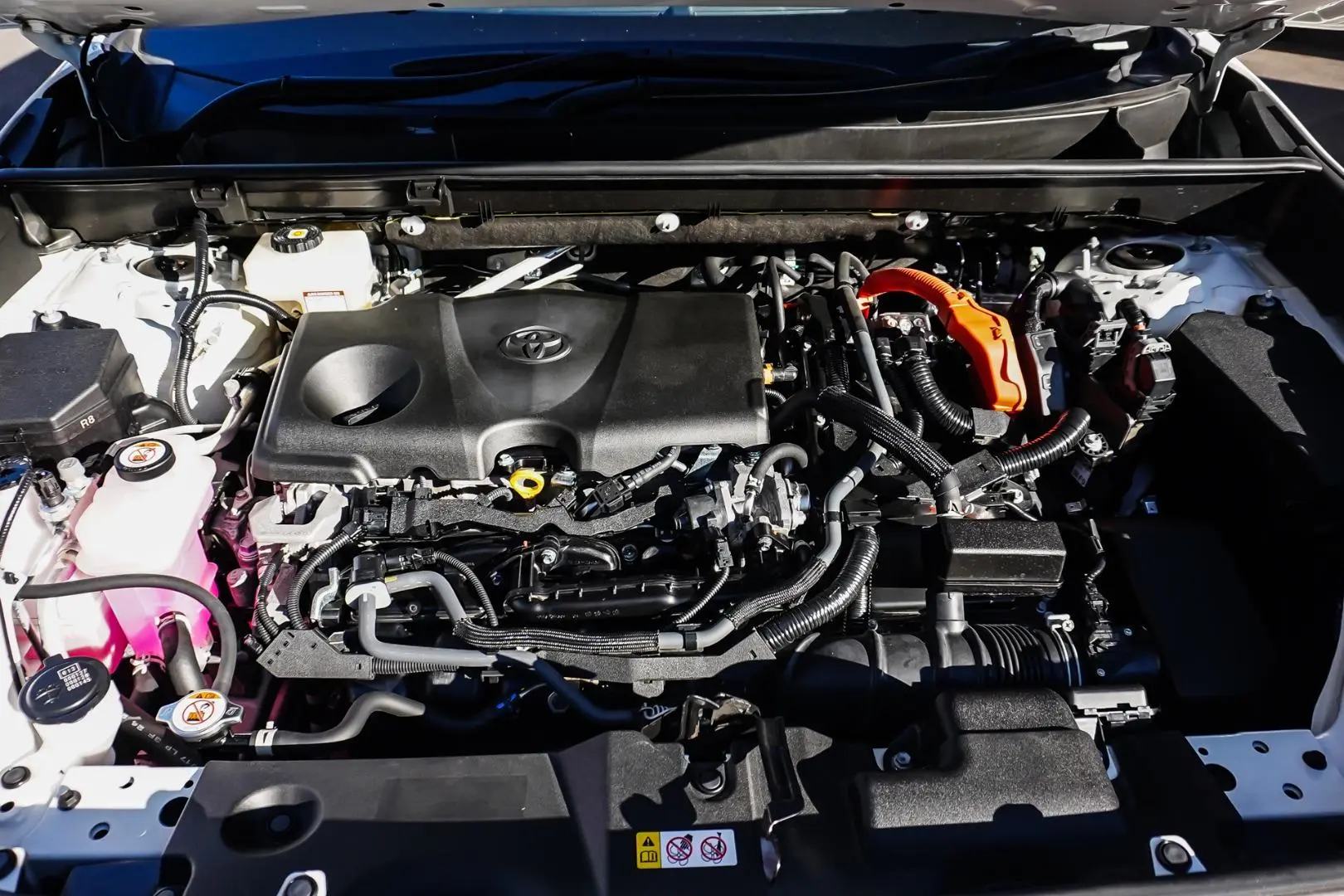 2022 Toyota RAV4 Gallery Image 23