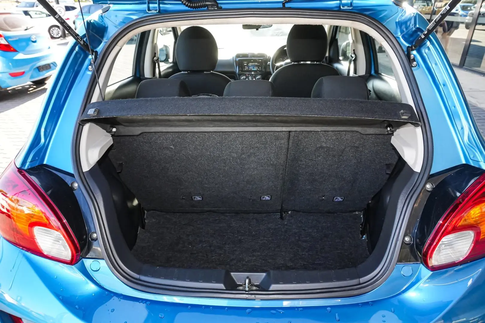 2021 Mitsubishi Mirage Gallery Image 13