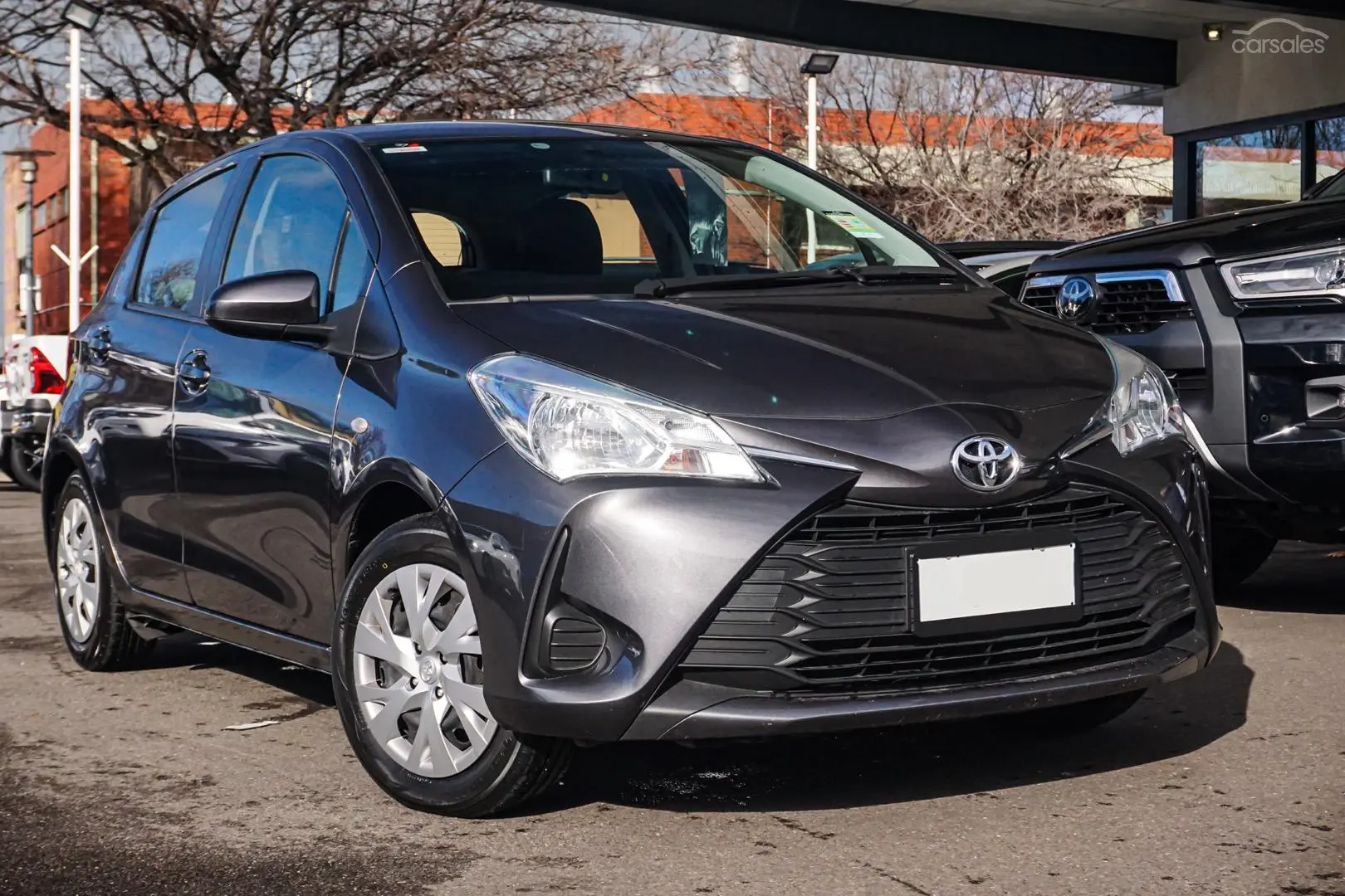 2019 Toyota Yaris Image 2