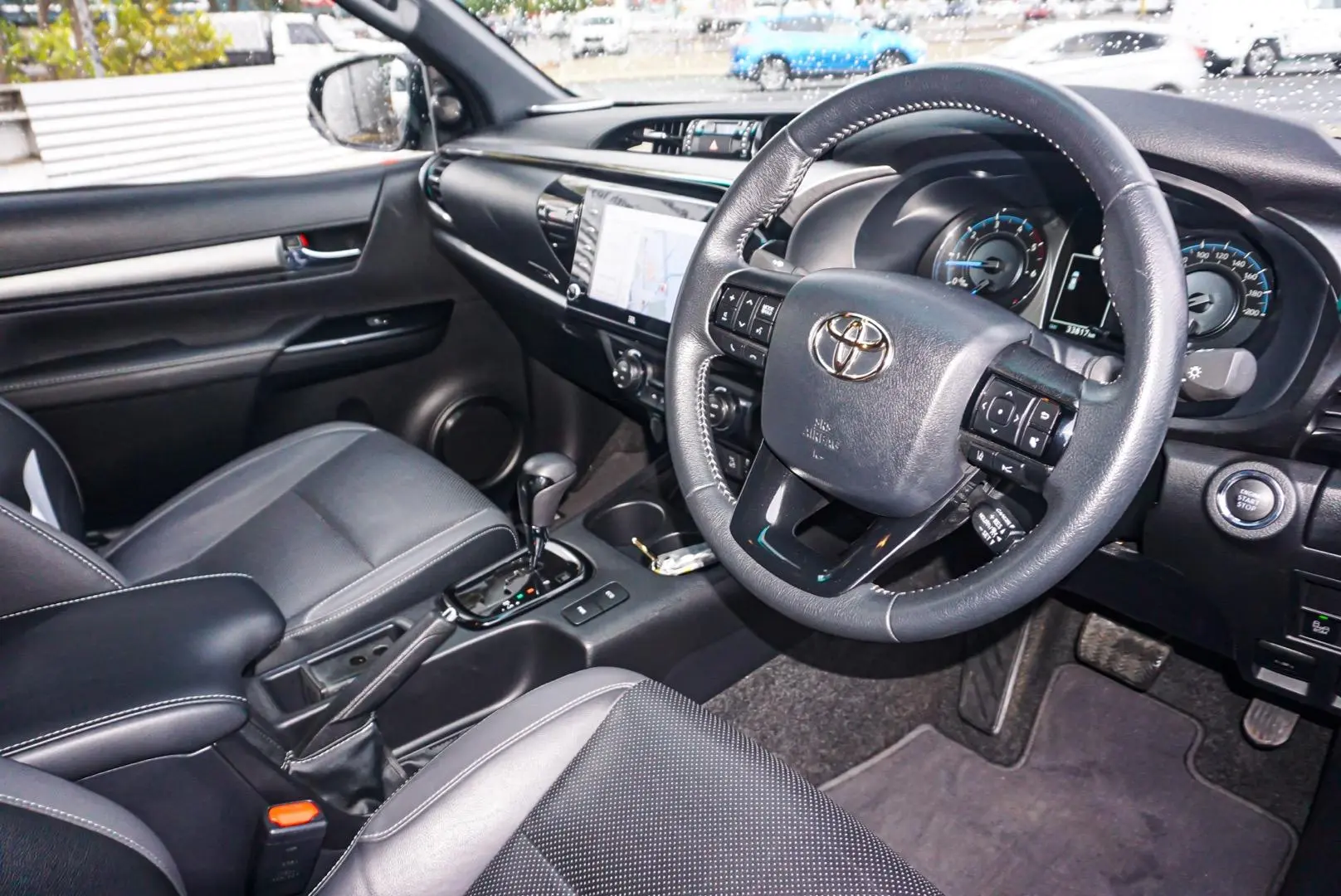 2023 Toyota Hilux Gallery Image 6