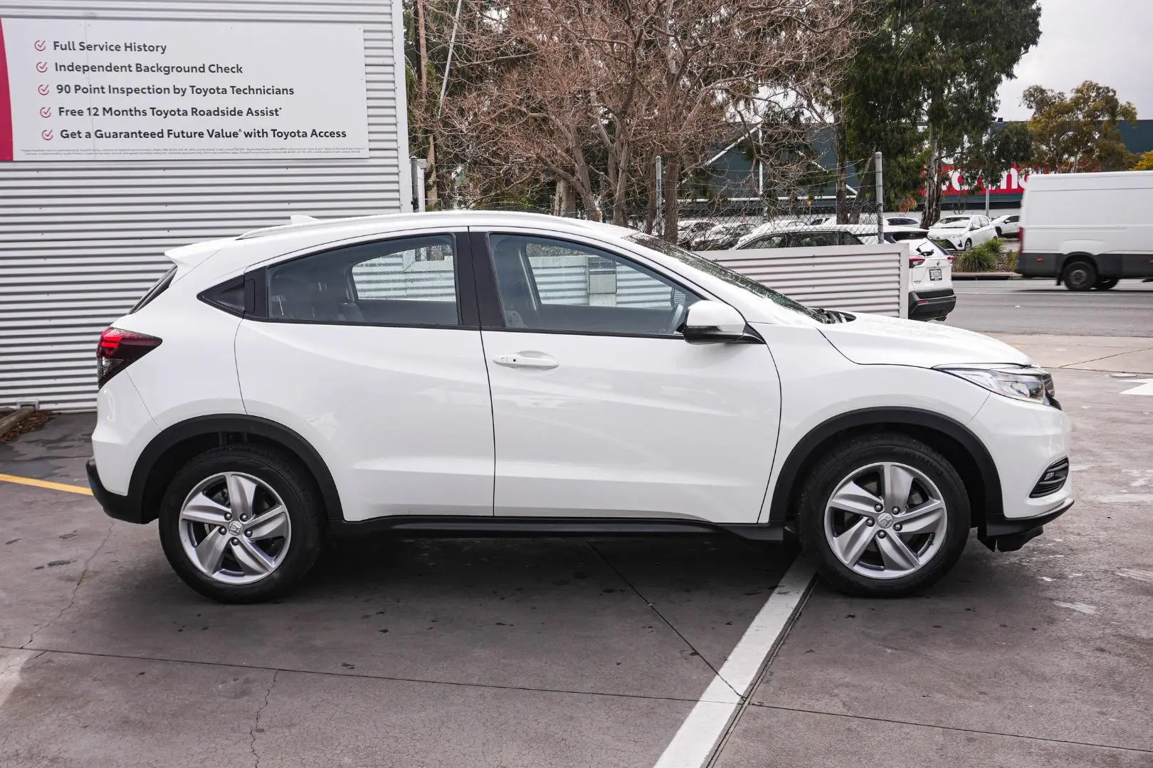 2020 Honda HR-V Gallery Image 4