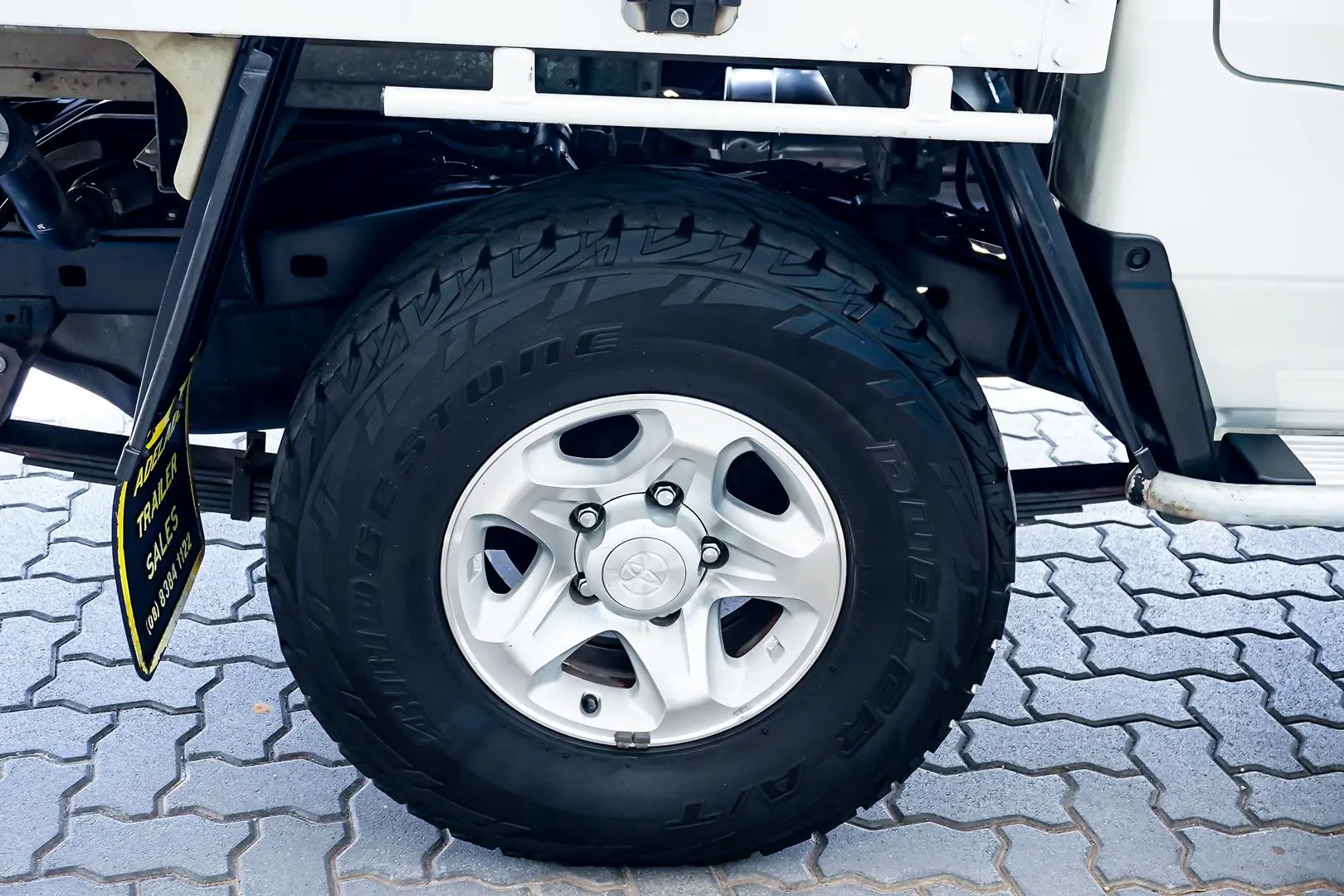 2020 Toyota Landcruiser Gallery Image 19