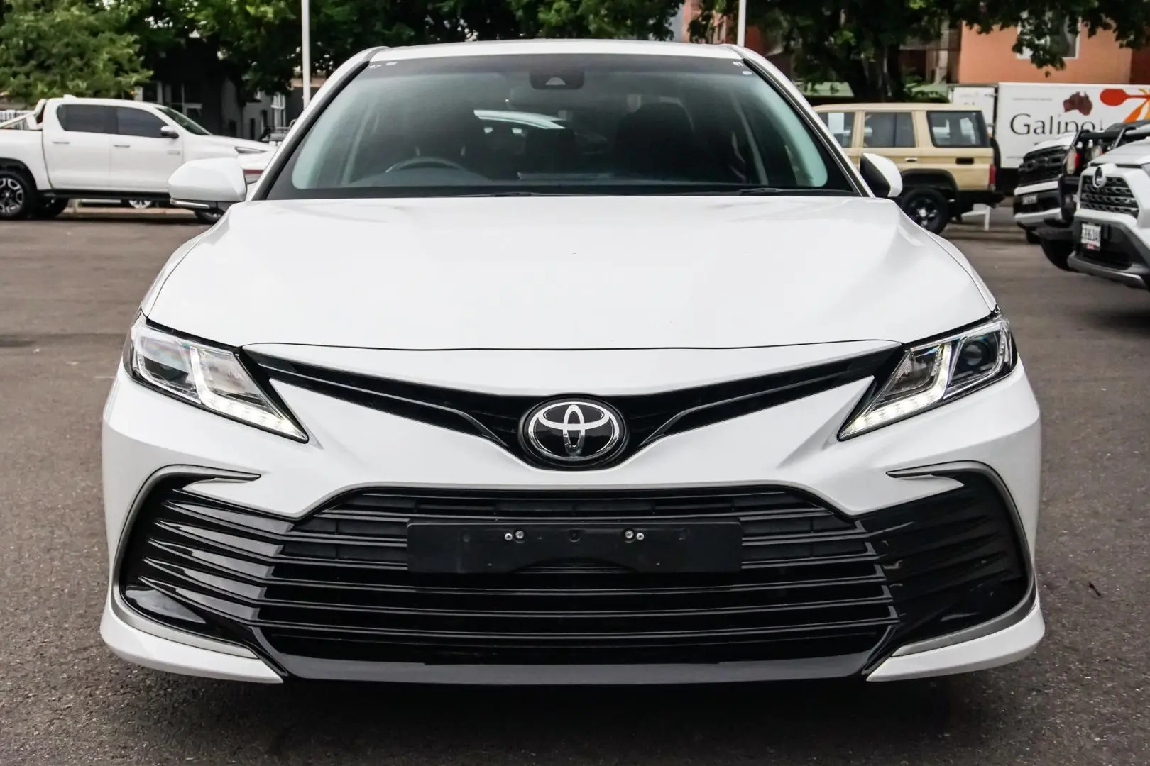 2021 Toyota Camry Gallery Image 4