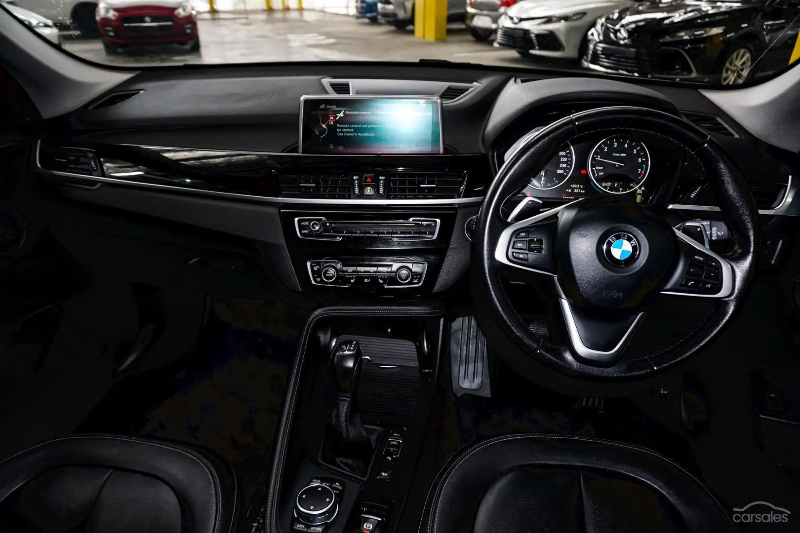 2015 BMW X1 Image 8