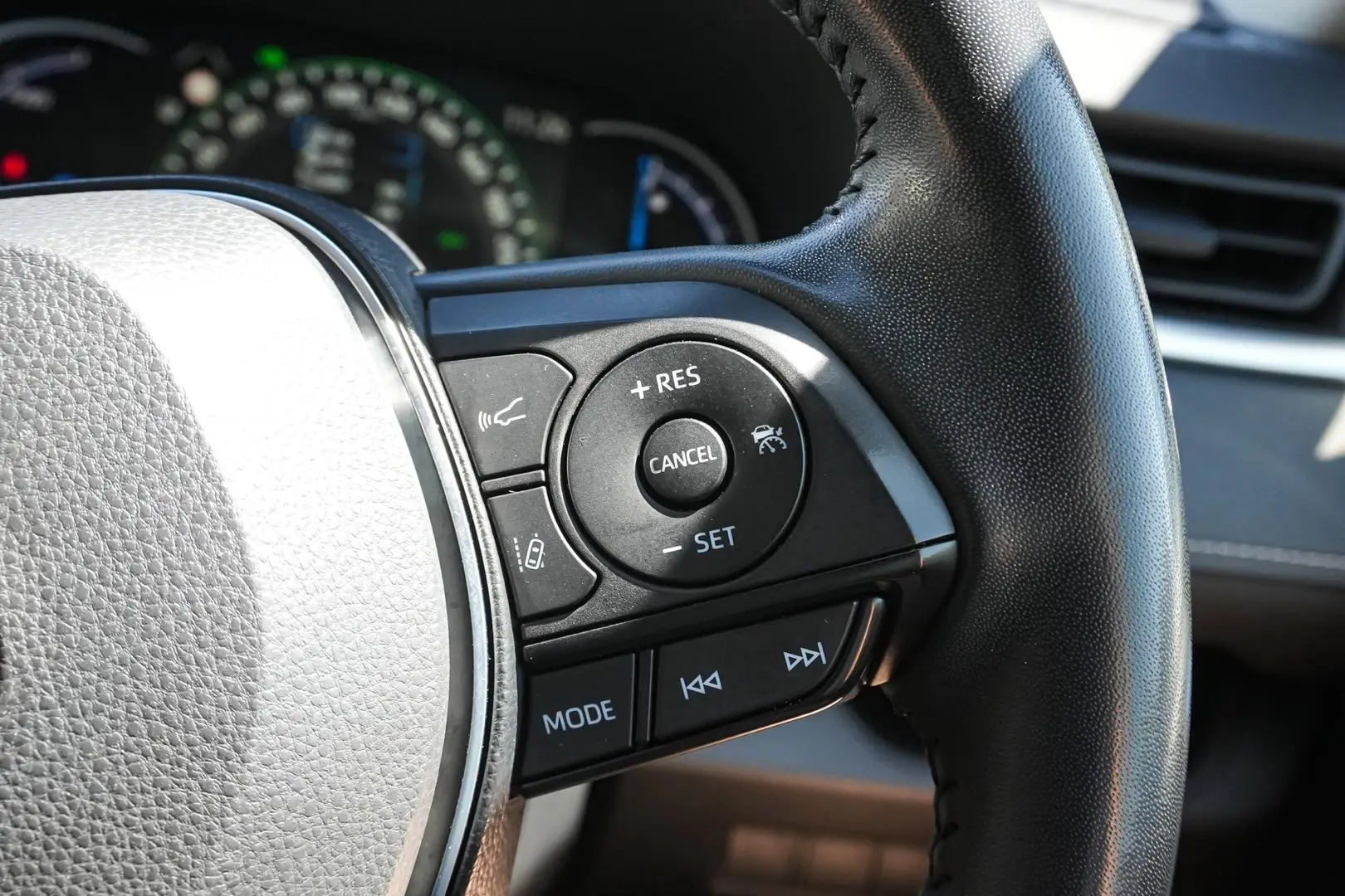 2023 Toyota RAV4 Gallery Image 22