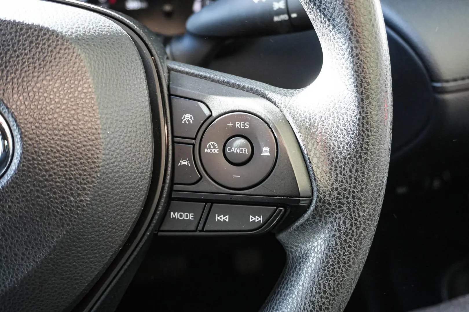2023 Toyota Corolla Cross Gallery Image 20