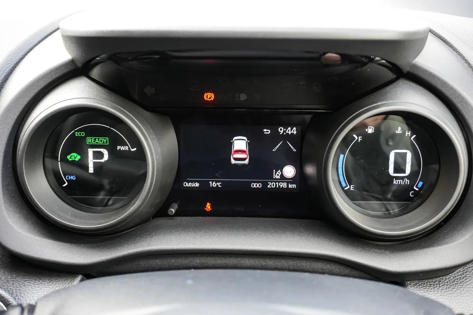 2021 Toyota Yaris Cross Gallery Image 18