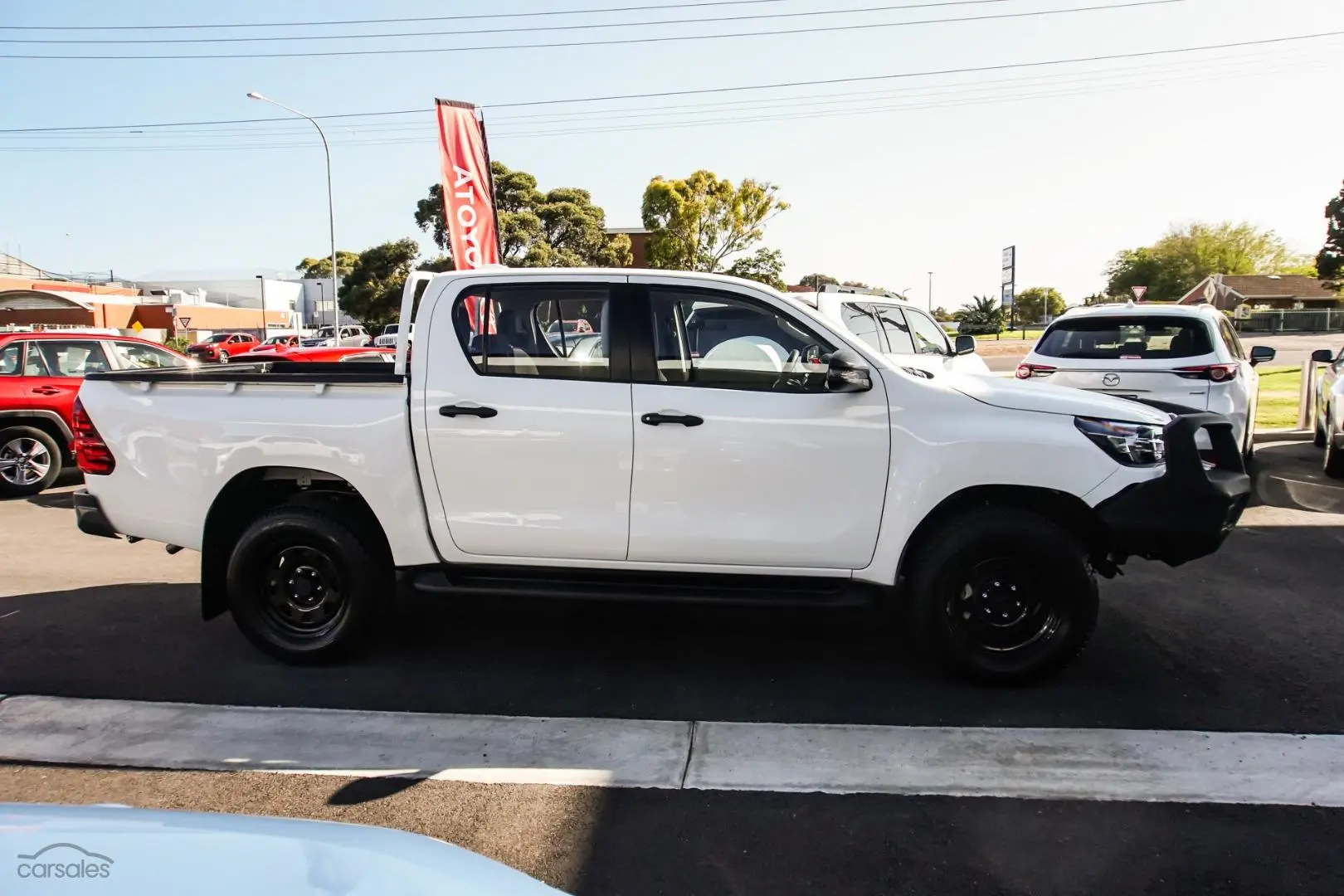 2022 Toyota Hilux Image 3