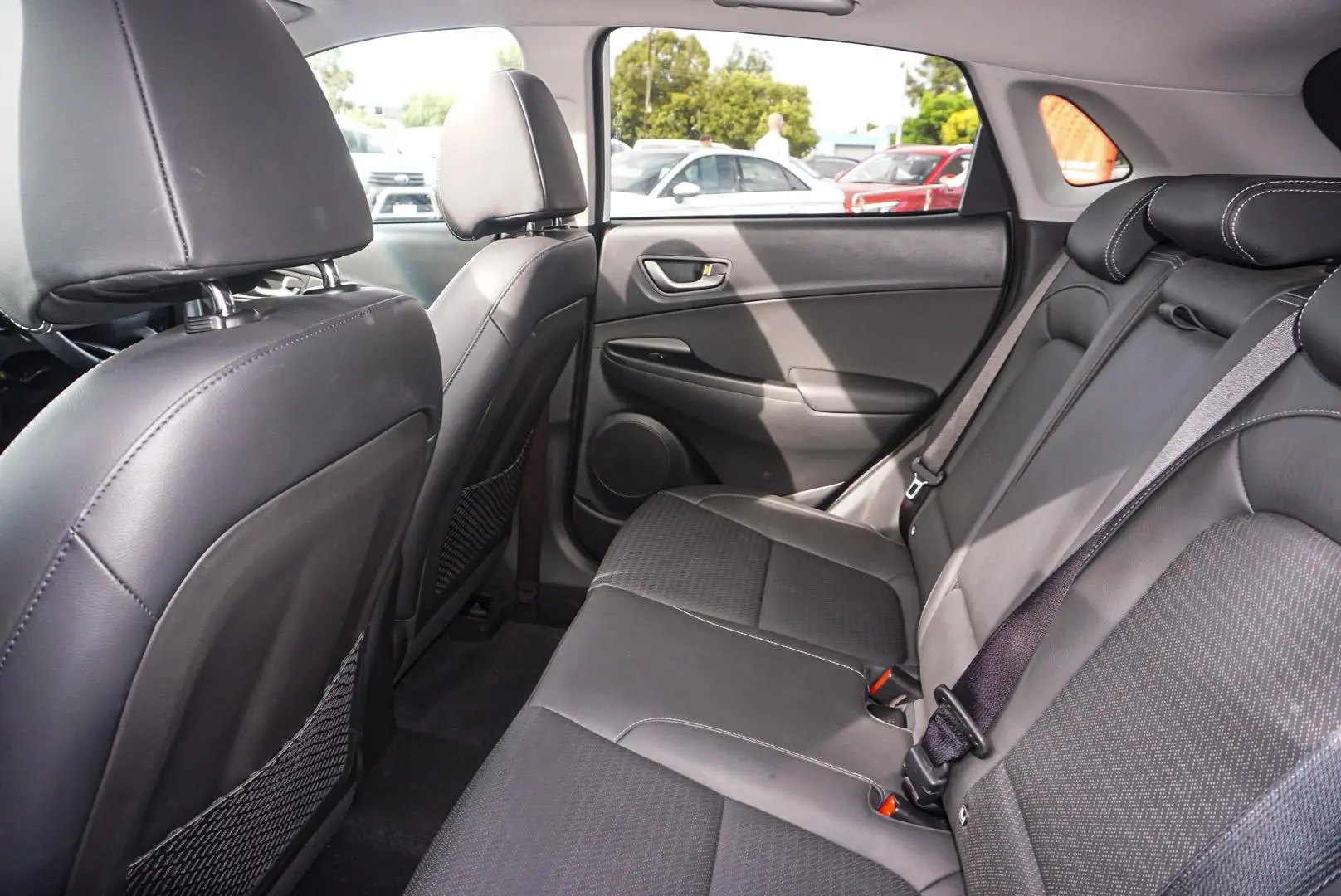 2019 Hyundai Kona Gallery Image 7