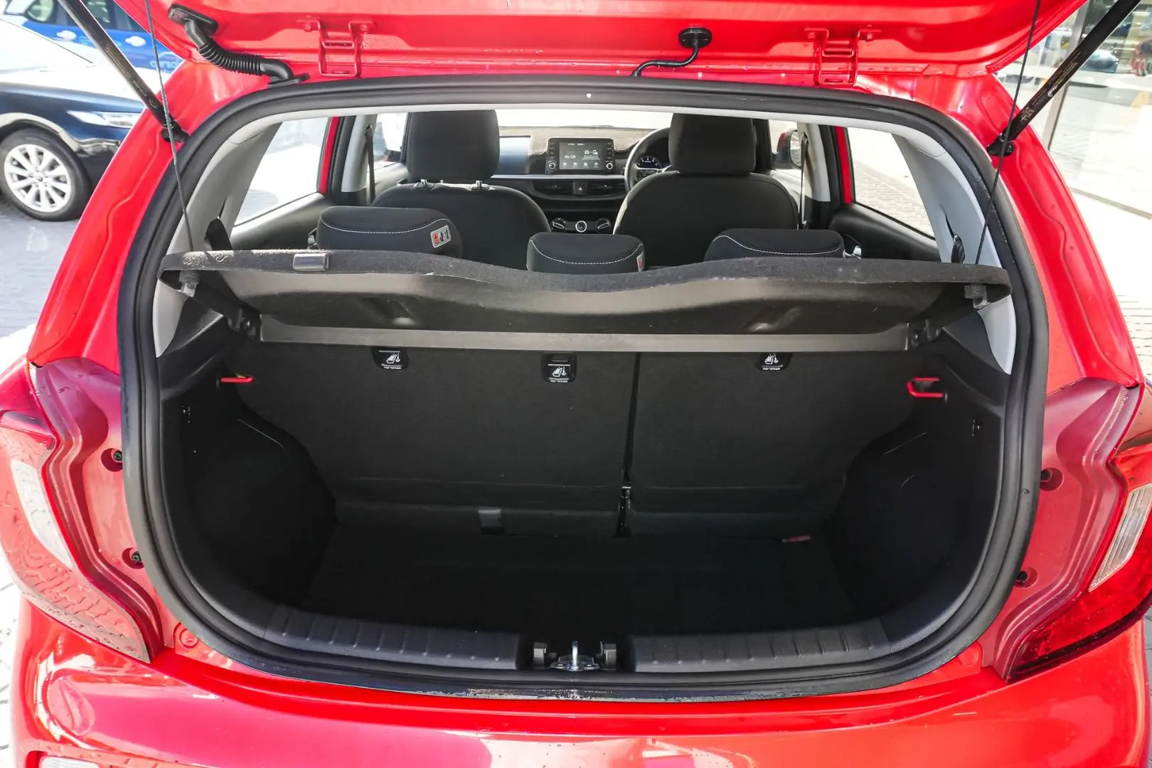 2019 Kia Picanto Gallery Image 11