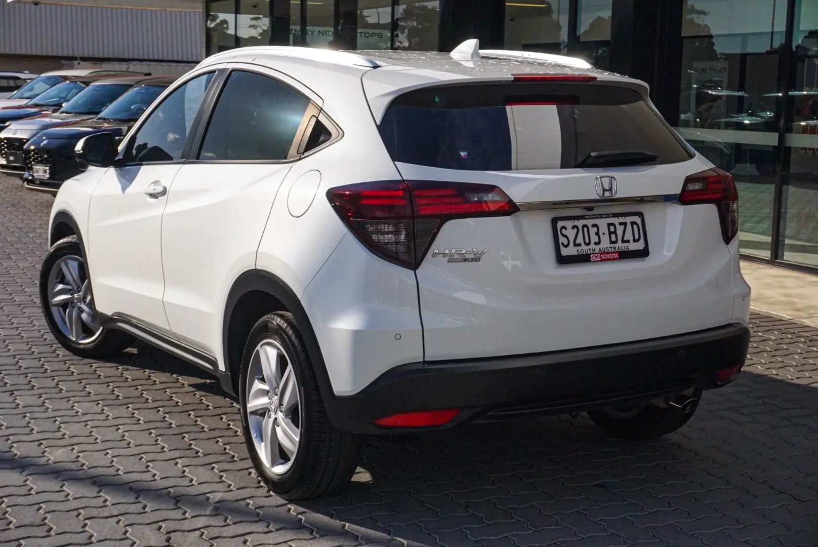 2019 Honda HR-V Gallery Image 3