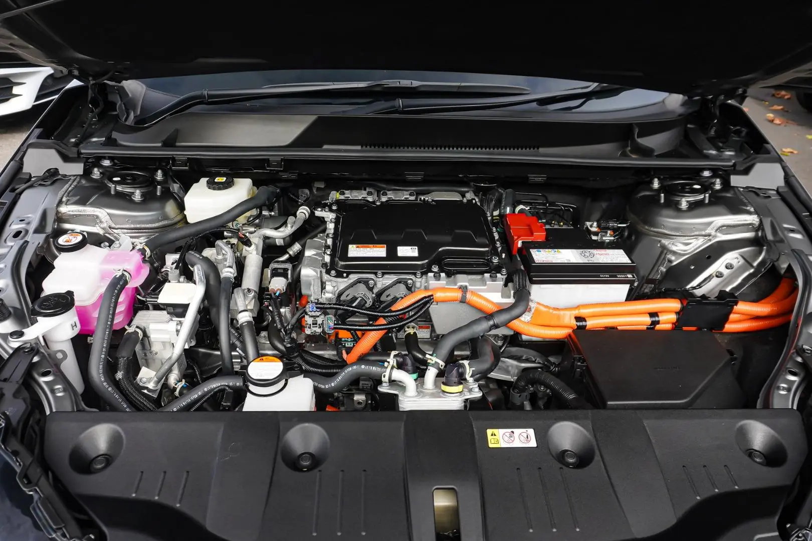 2024 Toyota bZ4X Gallery Image 25