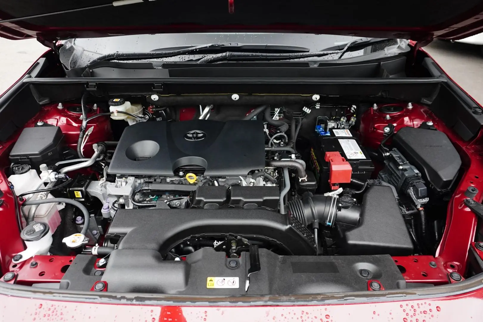 2020 Toyota RAV4 Gallery Image 24