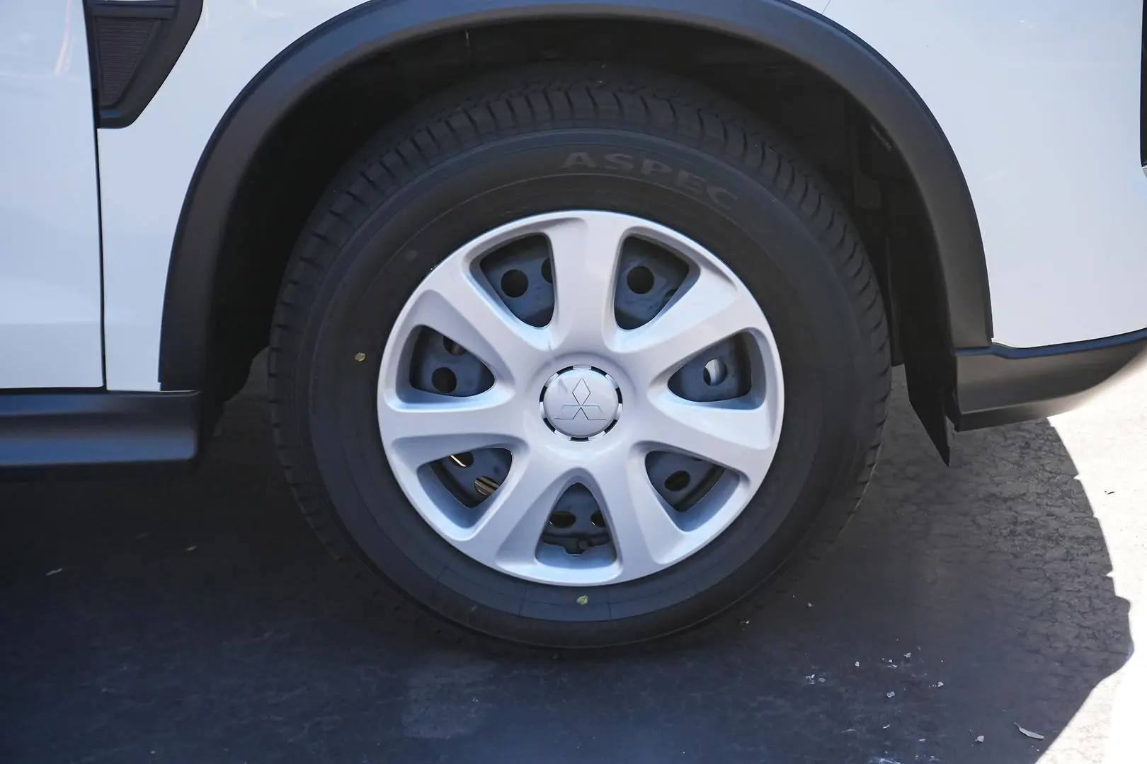 2024 Mitsubishi ASX Gallery Image 10