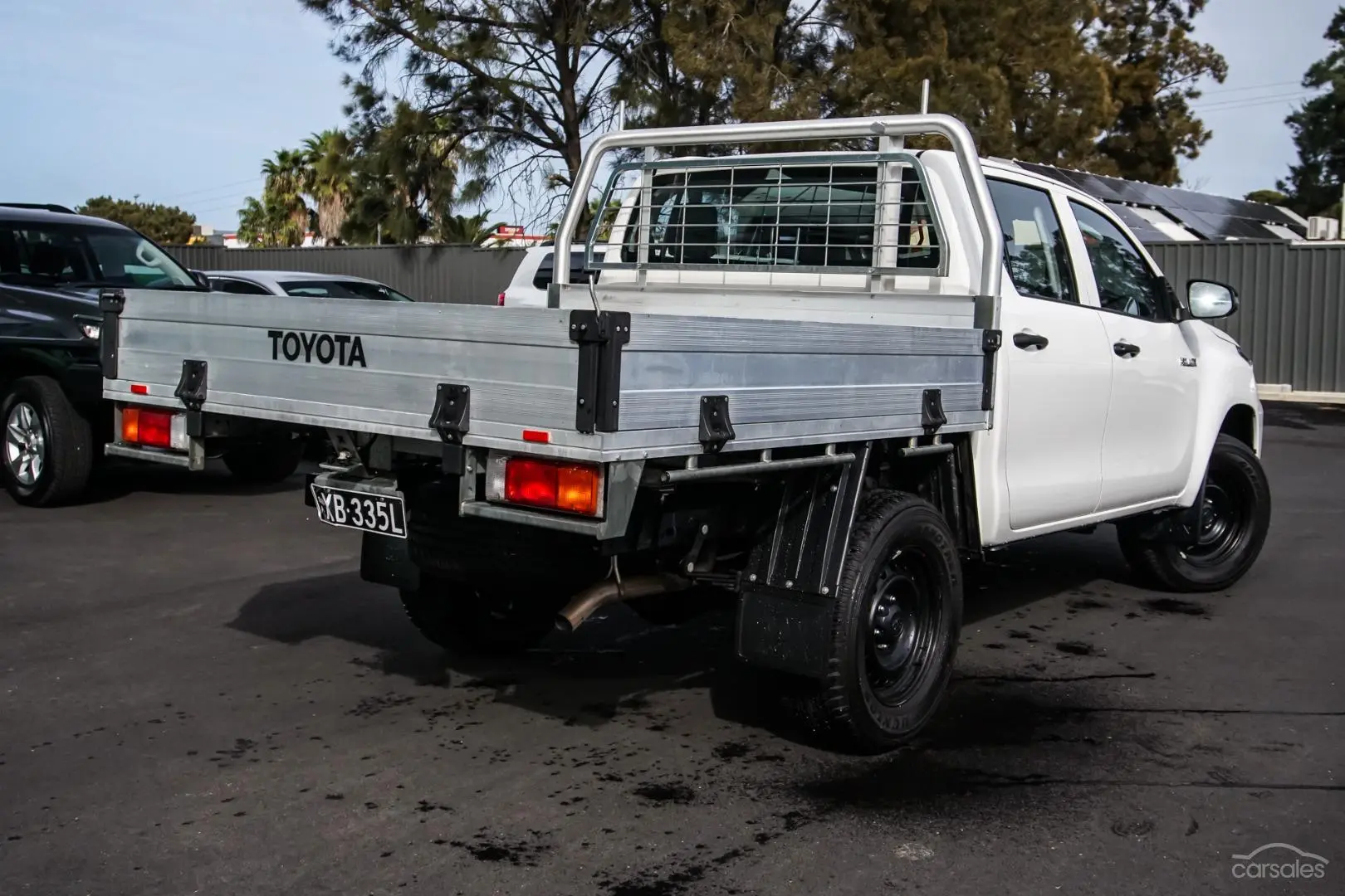 2021 Toyota Hilux Image 2