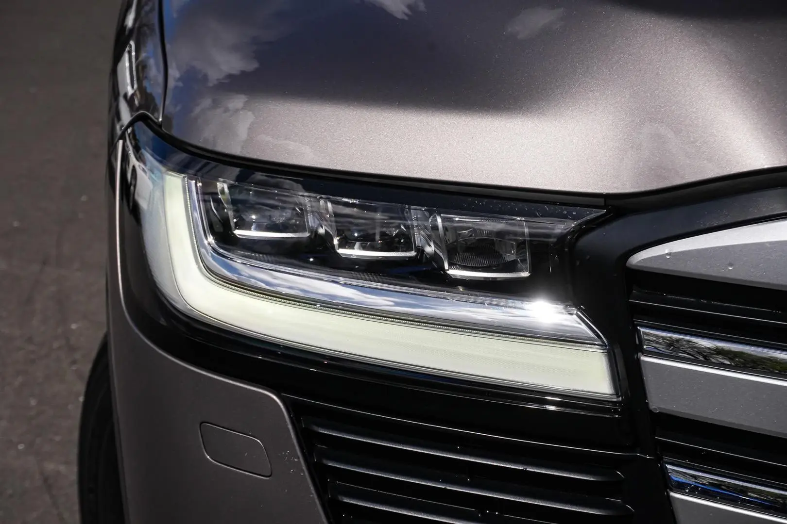 2022 Toyota Landcruiser Gallery Image 12