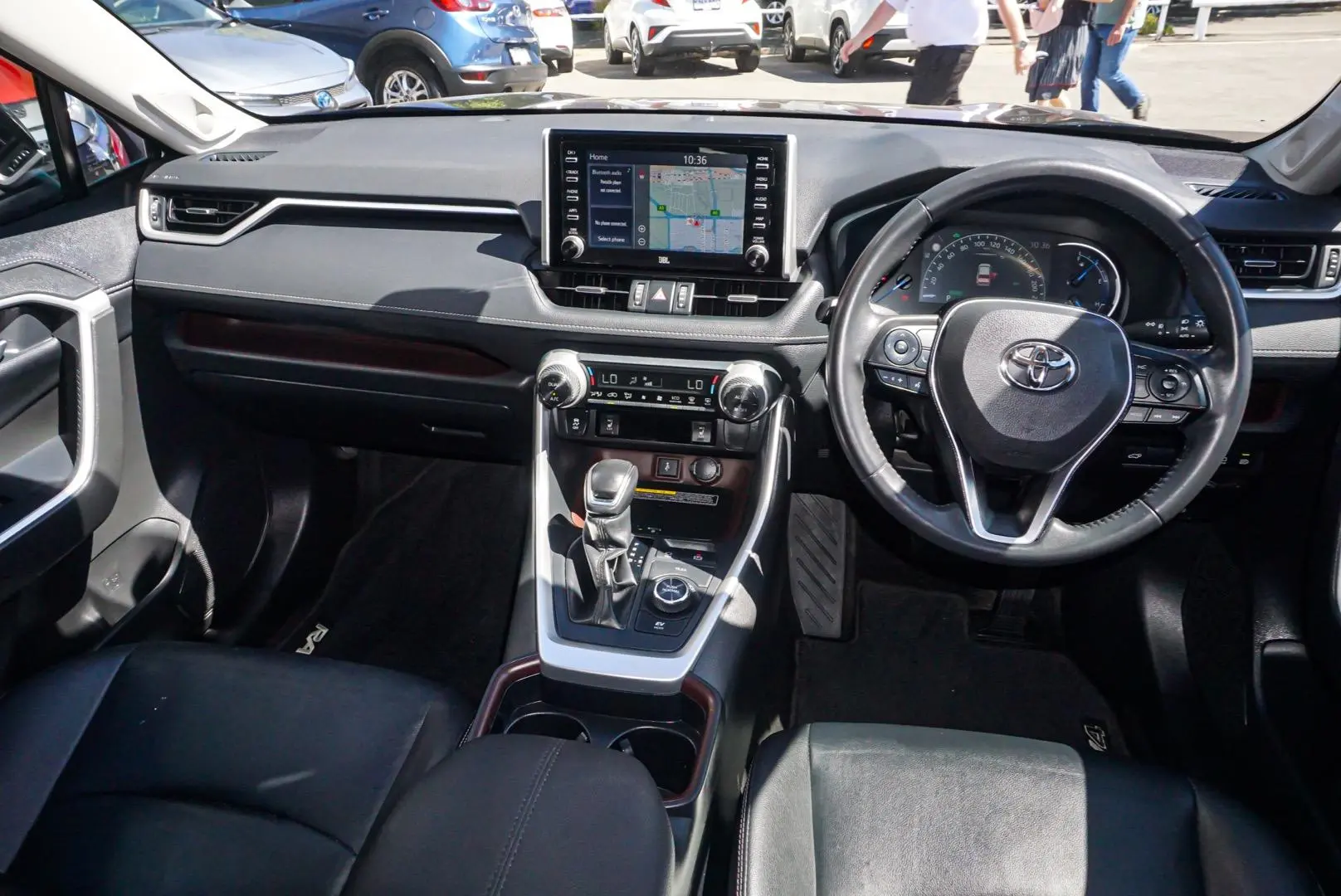 2020 Toyota Rav4 Gallery Image 8