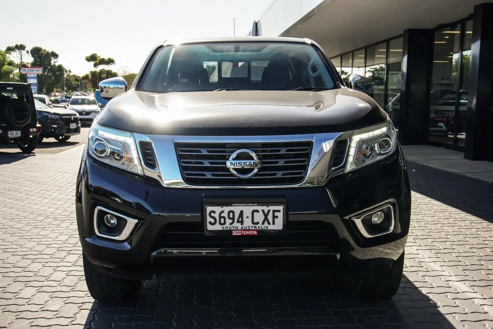 2017 Nissan Navara Gallery Image 4