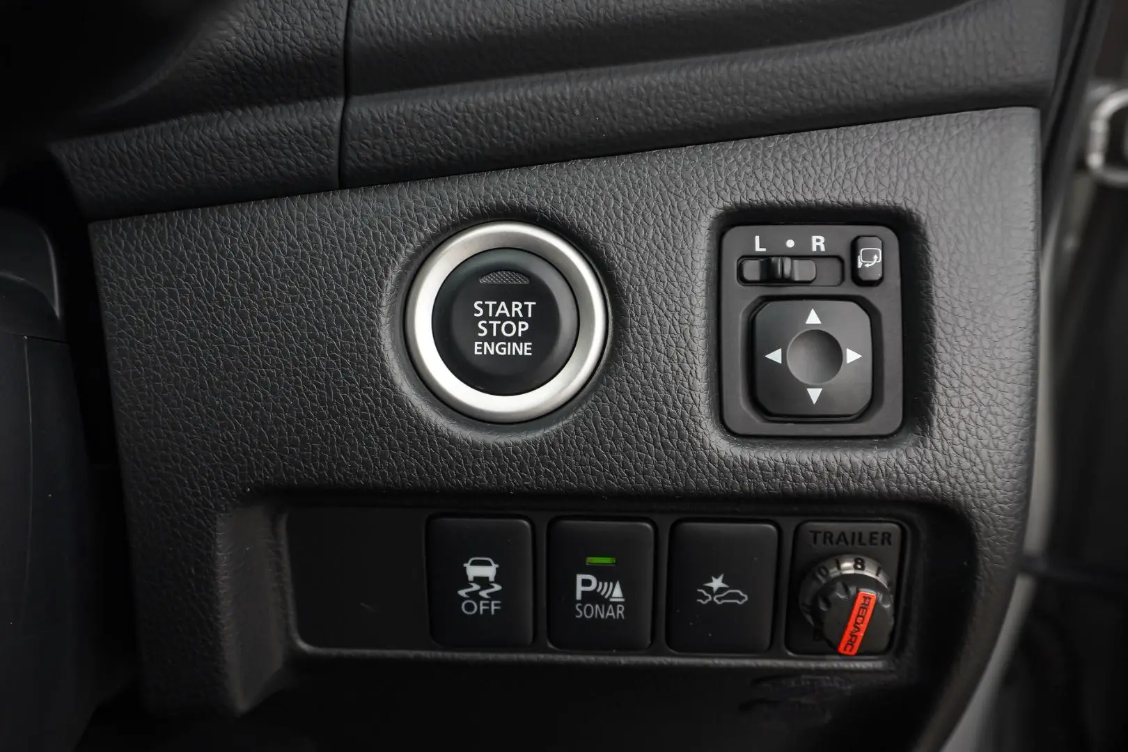 2022 Mitsubishi Pajero Sport Gallery Image 22