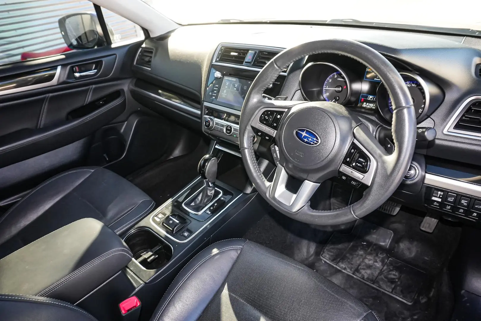 2017 Subaru Outback Gallery Image 7