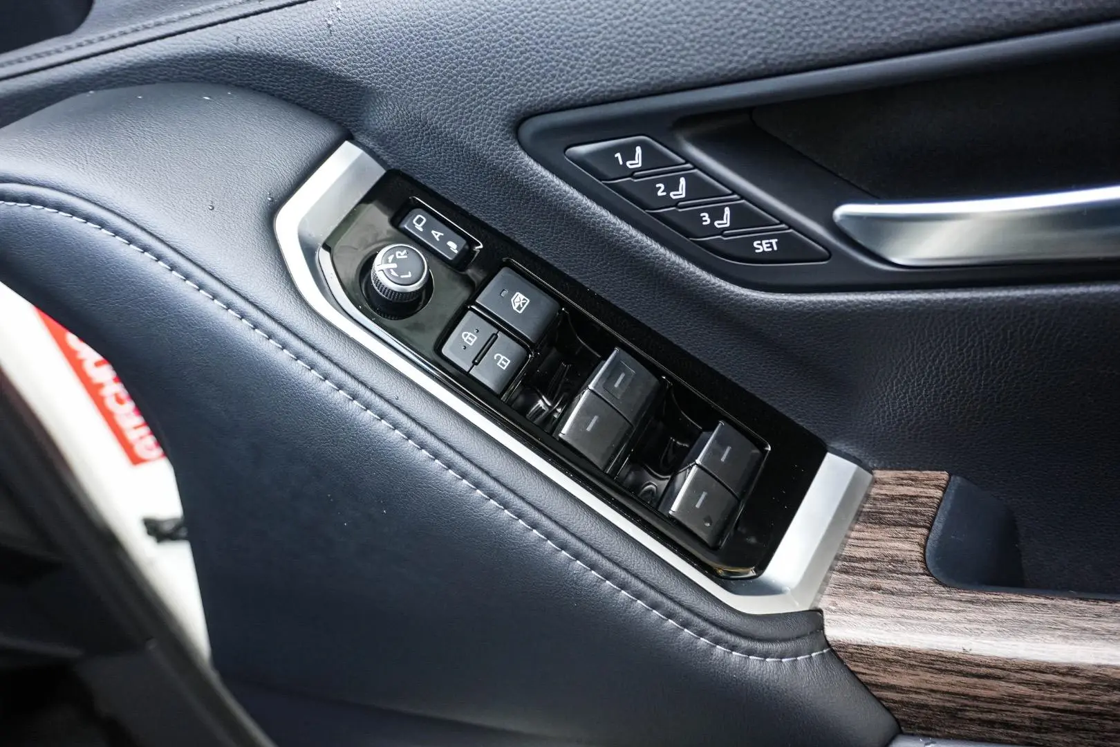 2023 Toyota Landcruiser Gallery Image 19