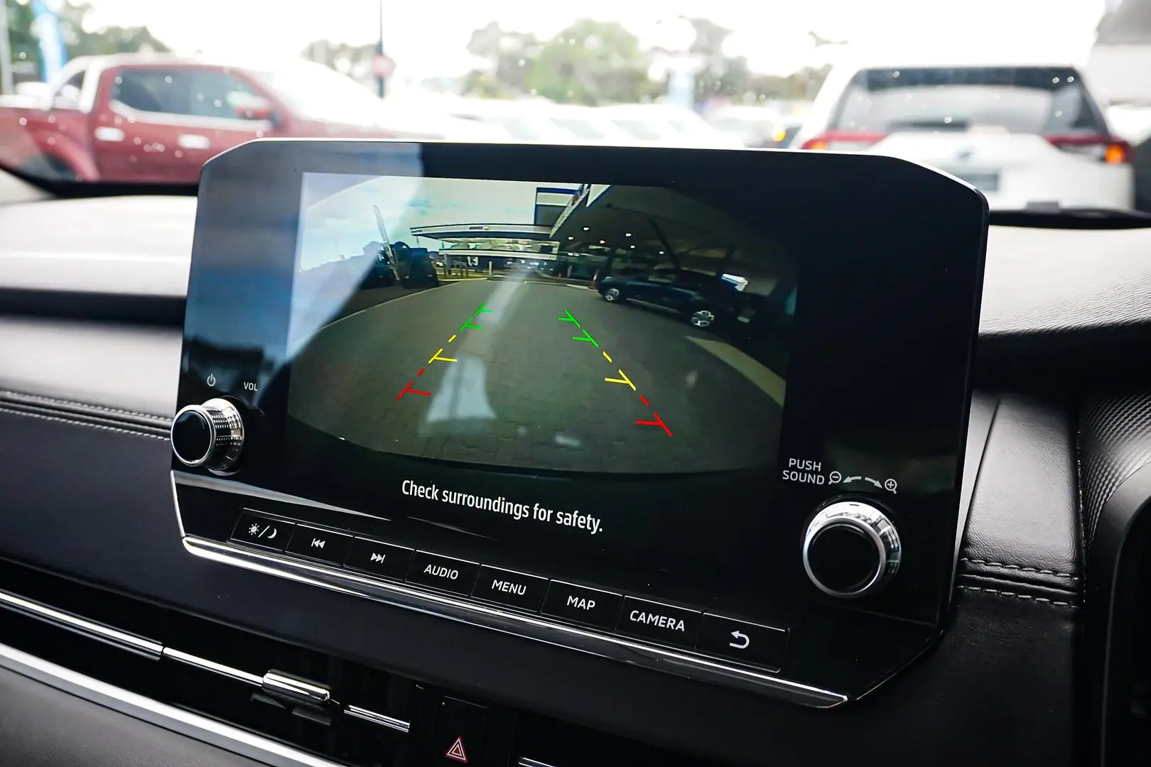 2023 Mitsubishi Outlander Gallery Image 24