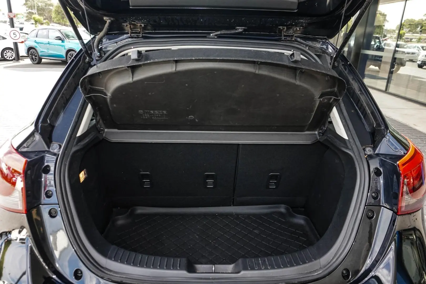 2018 Mazda 2 Gallery Image 10