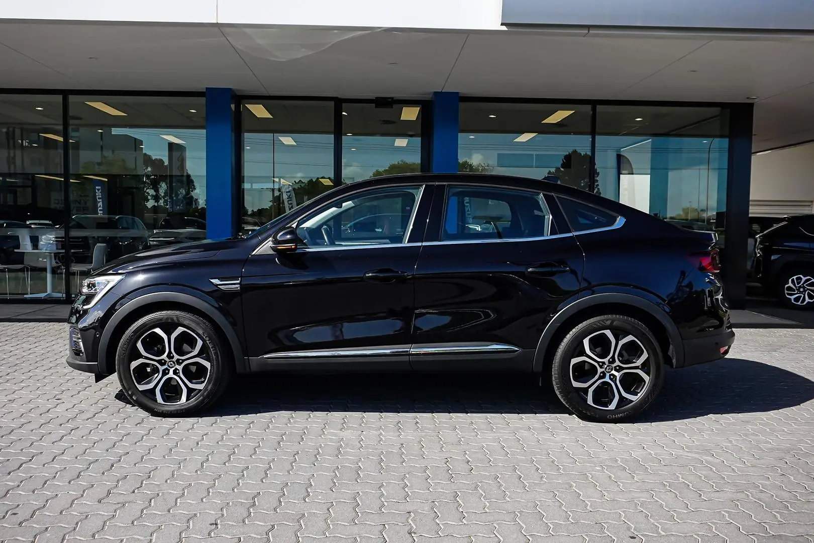 2022 Renault Arkana Gallery Image 4