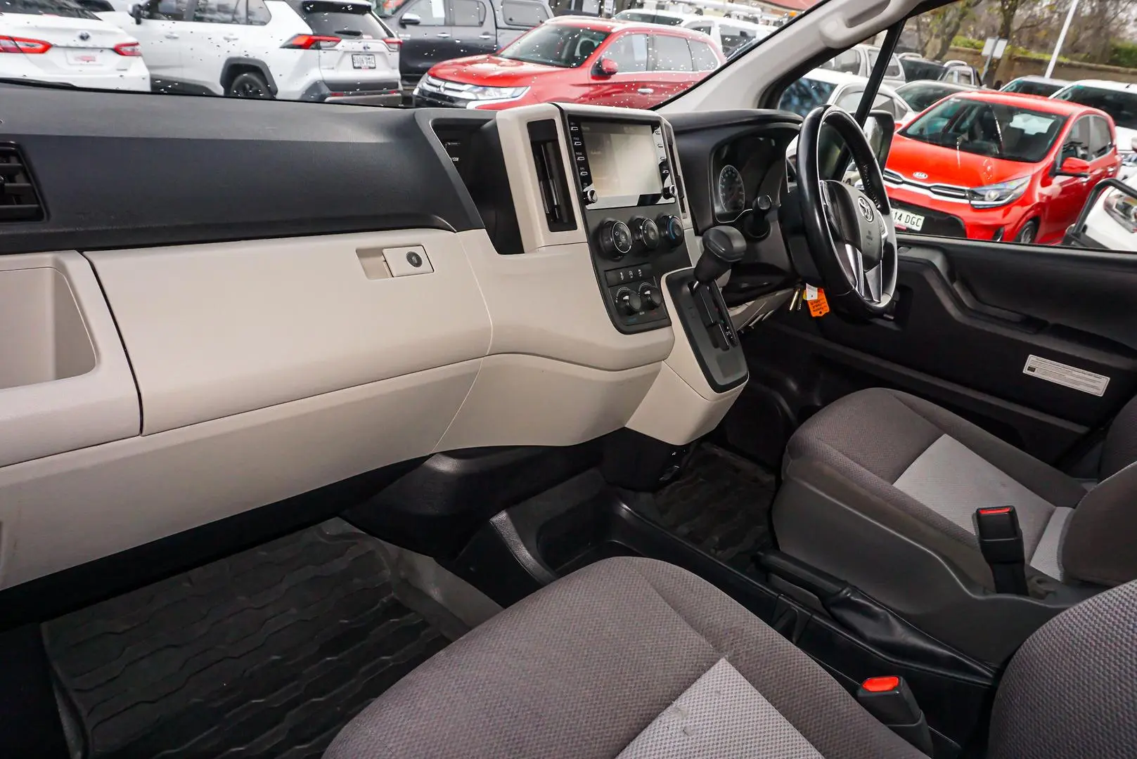 2020 Toyota Hiace Gallery Image 11
