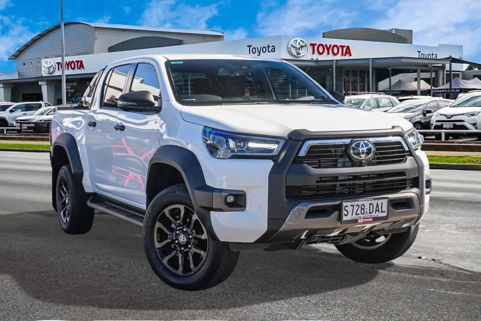 2024 Toyota Hilux Image